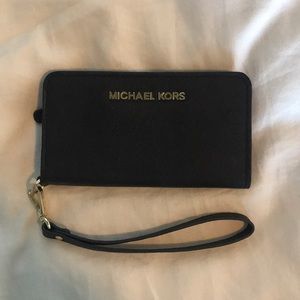Michael Kors Wristlet